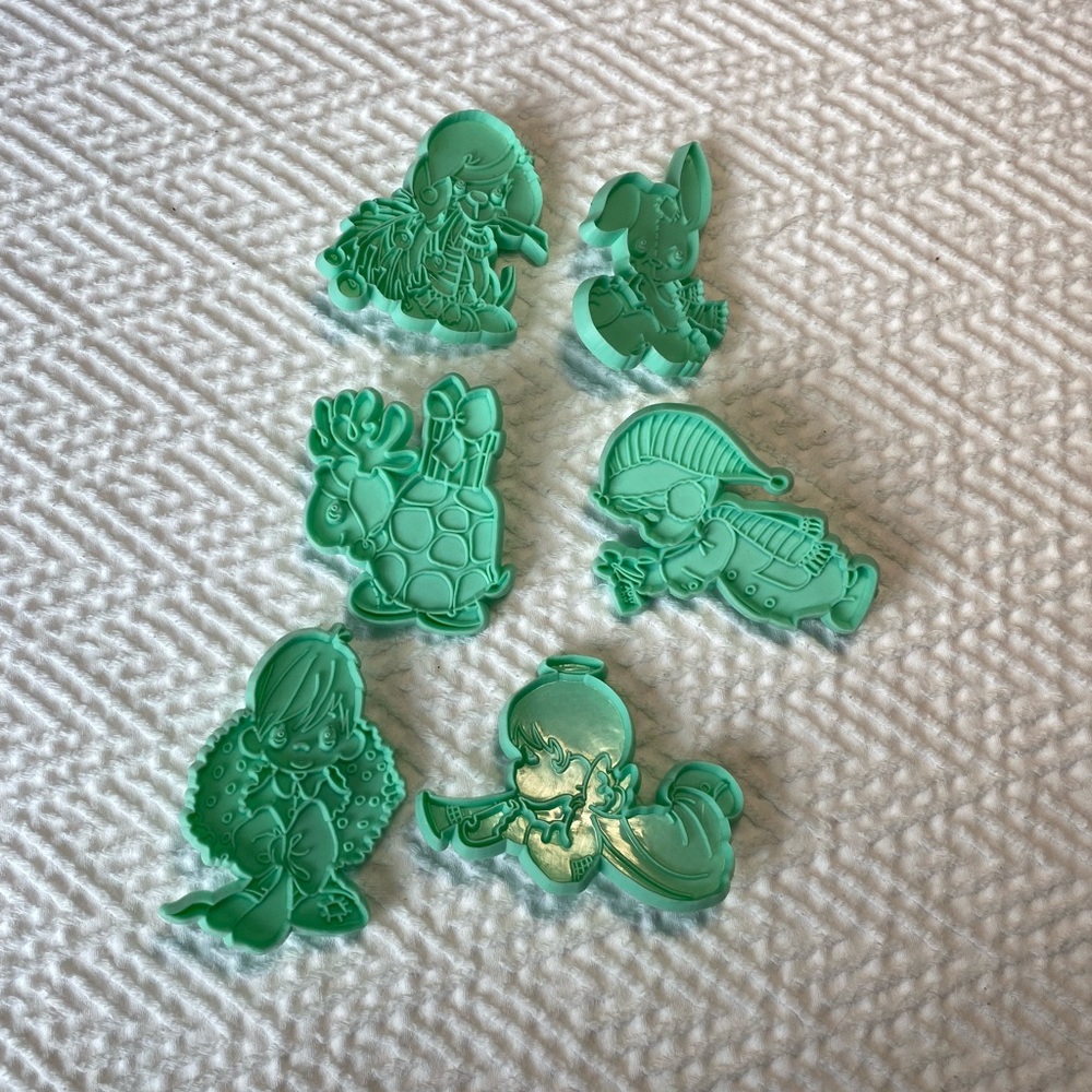 Vintage Precious Moments Cookie Cutters 1991